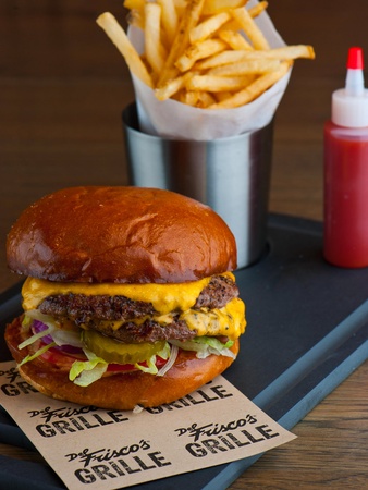 Del Frisco's Grille, March 2013, hamburger, burger, cheeseburger, french fries