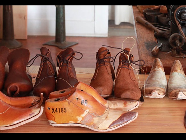 Austin Photo Set: News_Caitlin_Cobra Rock Boots_jan 2012_molds