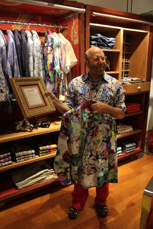 News_Robert Graham Store_Robert Stock Collectors Edition_May 2012
