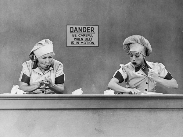 News_I Love Lucy_Ethel_Lucy_chocolate factory