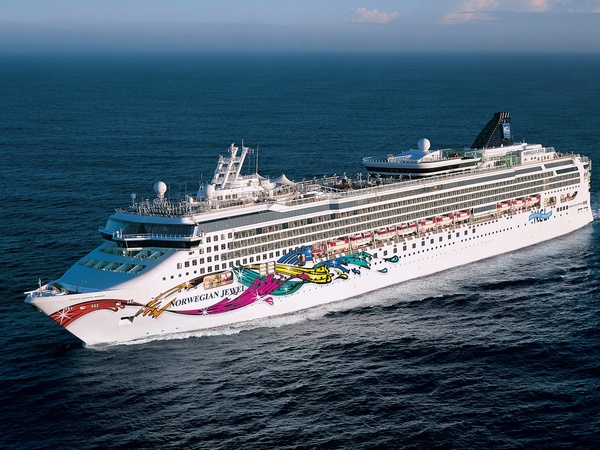 Norwegian Jewel, cruise ship, November 2012