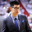 Jeremy Lin suit