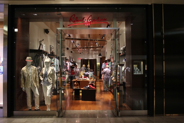 News_Robert Graham Store_Outside View_May 2012