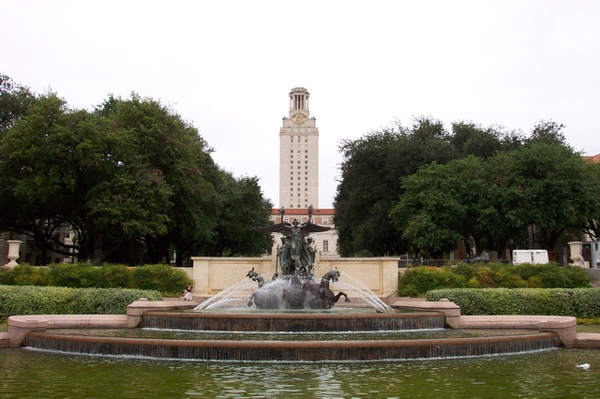 University of Texas fountain