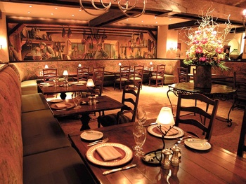 Places-Food-Olivette at The Houstonian interior