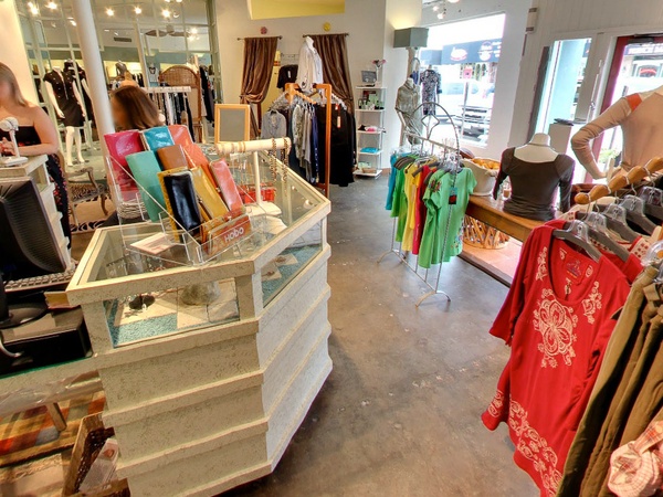 Vienna Boutique Hotels: Womens Boutiques Clothing