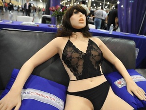 News_sex robots_Roxxxy