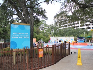 Houston Zoo, Water Play Park Sign, June 2012