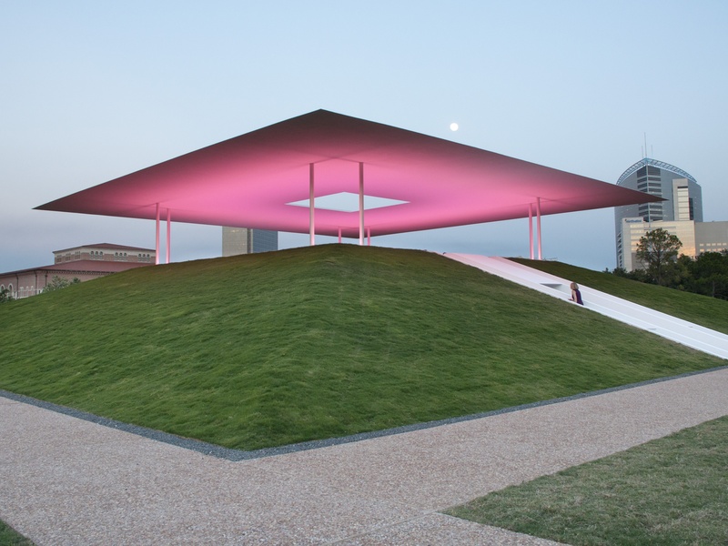News_020_Turrell Skyscape dedication_May 2012_Turrell Skyscape.jpg