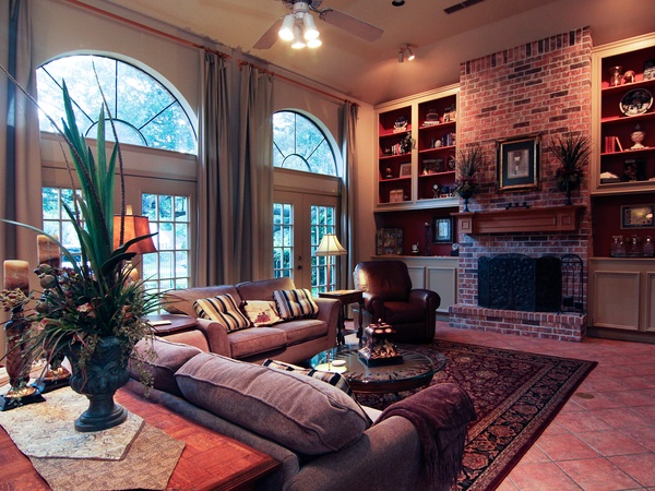 Shelby, On the Market, 8172 River Drive, June 2012