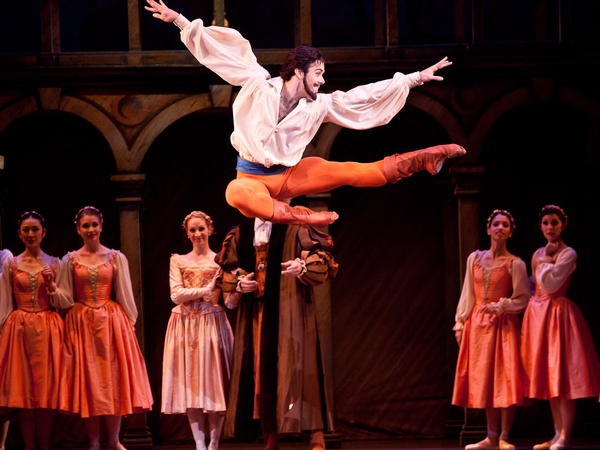 News_Houston Ballet_The Taming of the Shrew_Connor Walsh_artists
