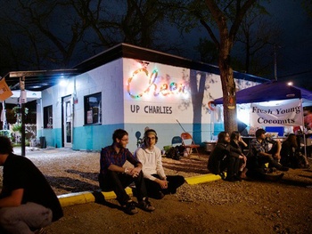 austin photo: places_bar_Cheer_up_charlies_exterior
