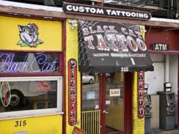 Austin_photo: places_shopping_black cat tattoo_exterior