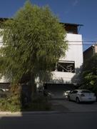 Places-Hotels/Spas-Modern Bed & Breakfast-exterior-1